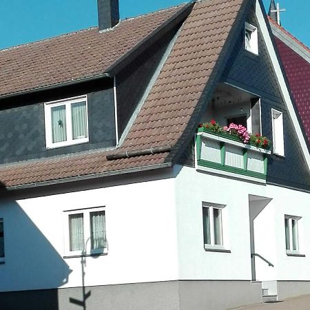 Ferienwohnung "Loni" Бенекенщайн Екстериор снимка