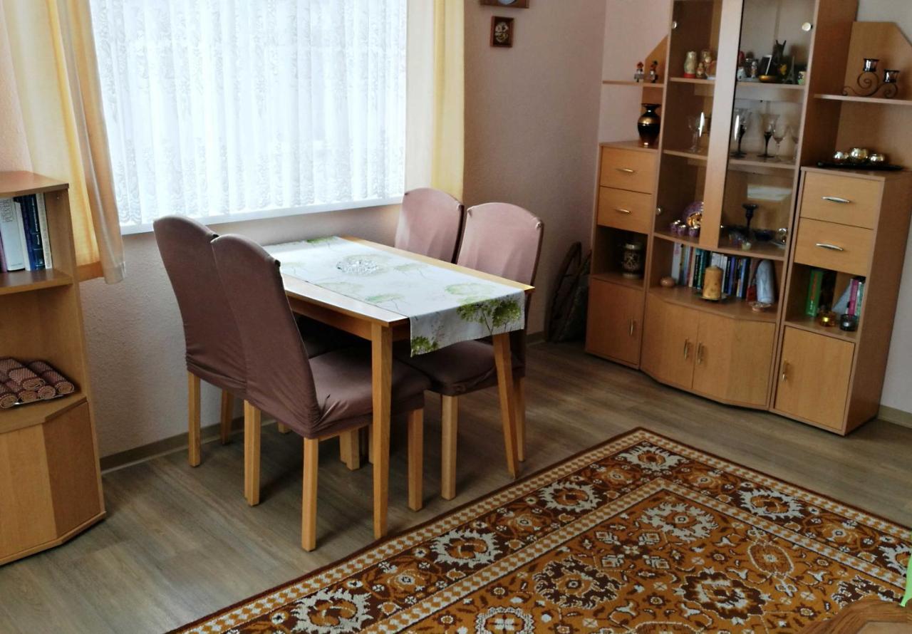 Ferienwohnung "Loni" Бенекенщайн Екстериор снимка