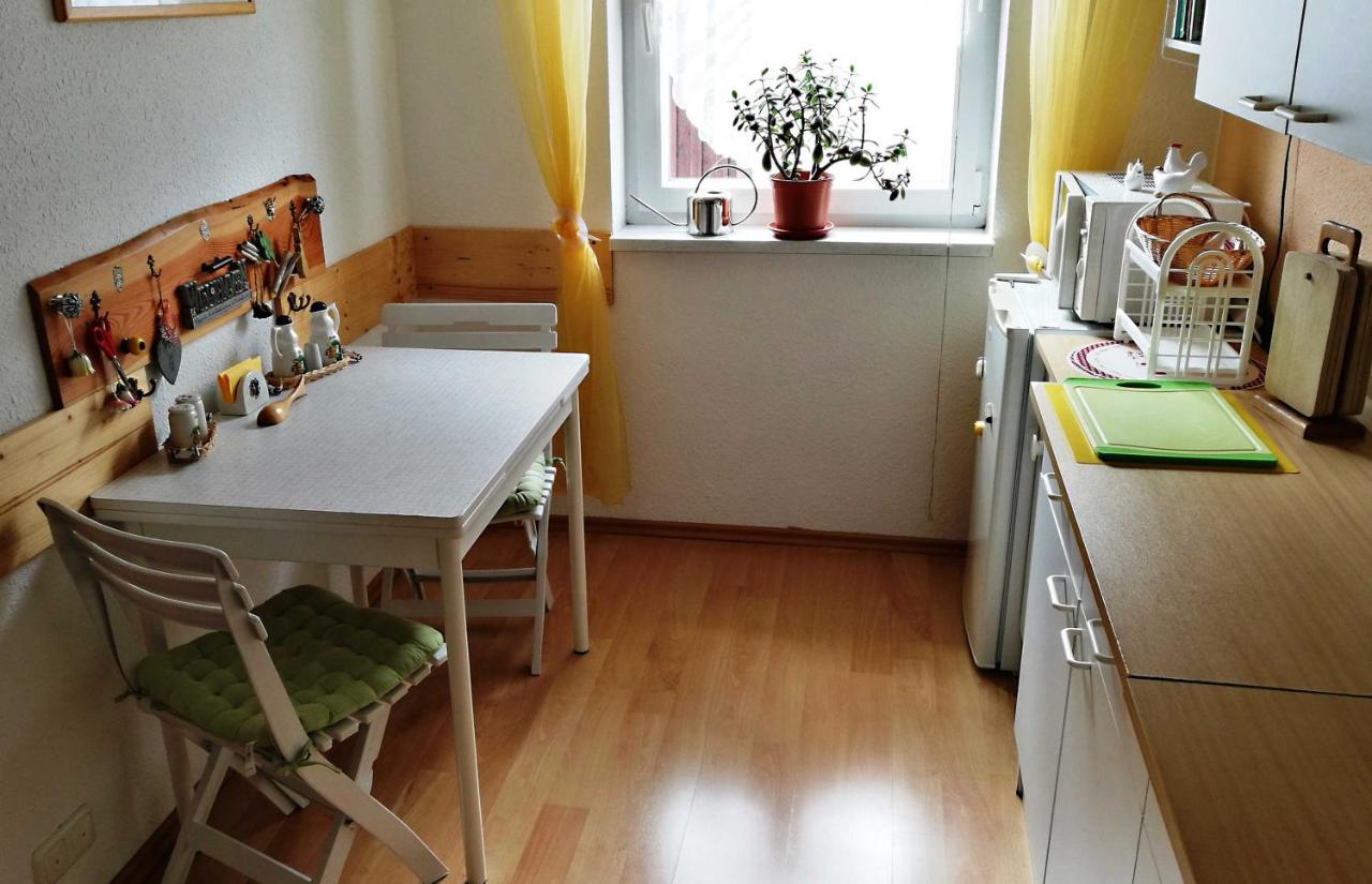 Ferienwohnung "Loni" Бенекенщайн Екстериор снимка
