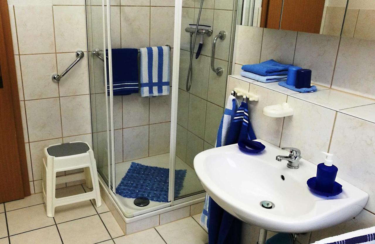 Ferienwohnung "Loni" Бенекенщайн Екстериор снимка